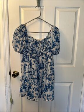 Abercrombie & Fitch Blue and White Floral Mini Dress